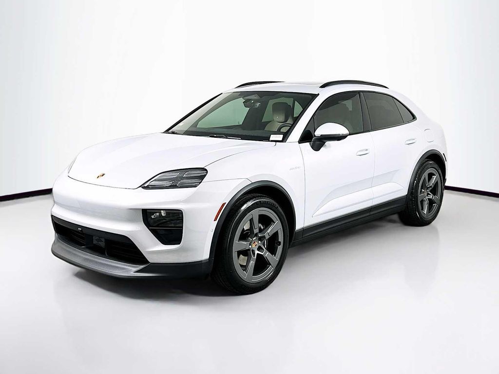 New 2026 Porsche Macan Macan Electric 4