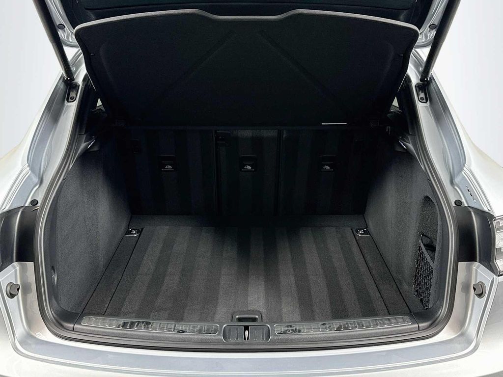 صورة مصغرة 27 لـ 2023 Porsche MACAN