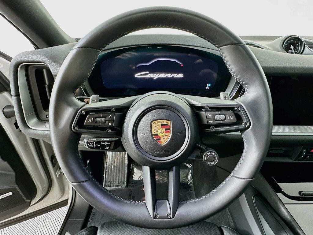 2025 Porsche CAYENNE 缩略图 14
