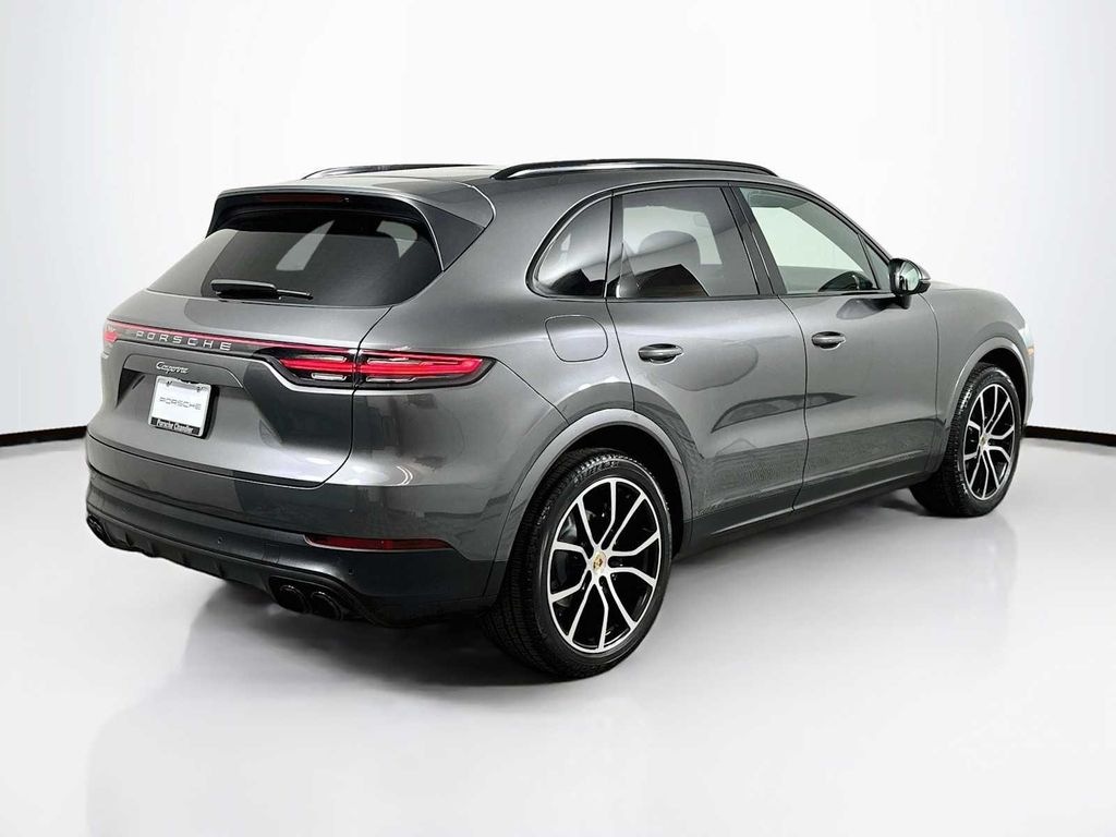 2023 Porsche CAYENNE PLATINUM EDITION 照片 9