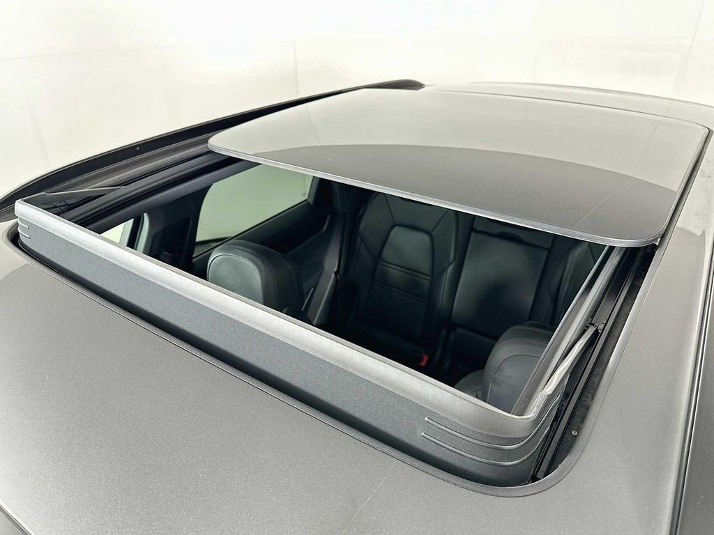 2023 Porsche CAYENNE PLATINUM EDITION 缩略图 22