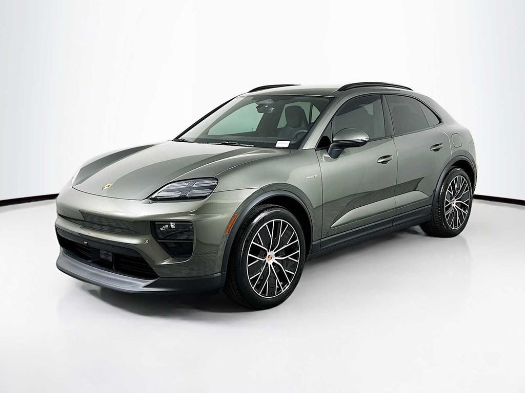 New 2026 Porsche Macan Macan Electric 4