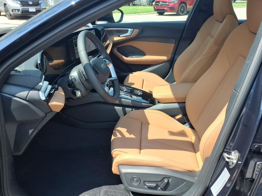 صورة مصغرة 12 لـ 2026 AUDI A5 PREMIUM PLUS TFSI QUATTRO S TRONIC