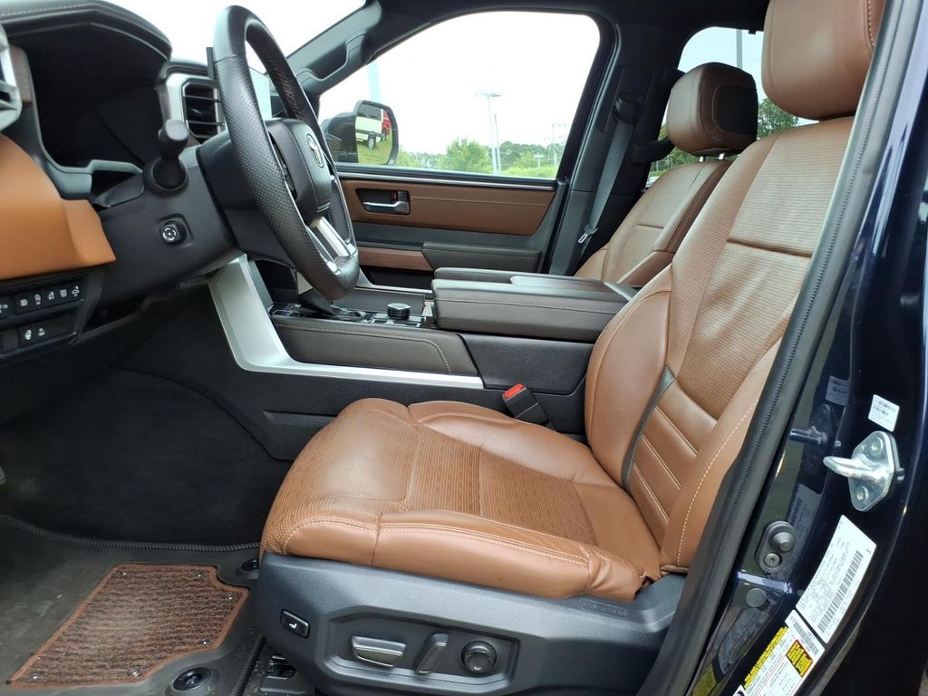 صورة مصغرة 13 لـ 2025 Toyota TUNDRA 1794 EDITION