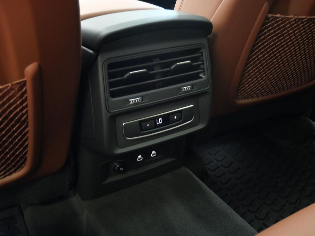 2025 AUDI Q7 45 PREMIUM PLUS thumbnail 37