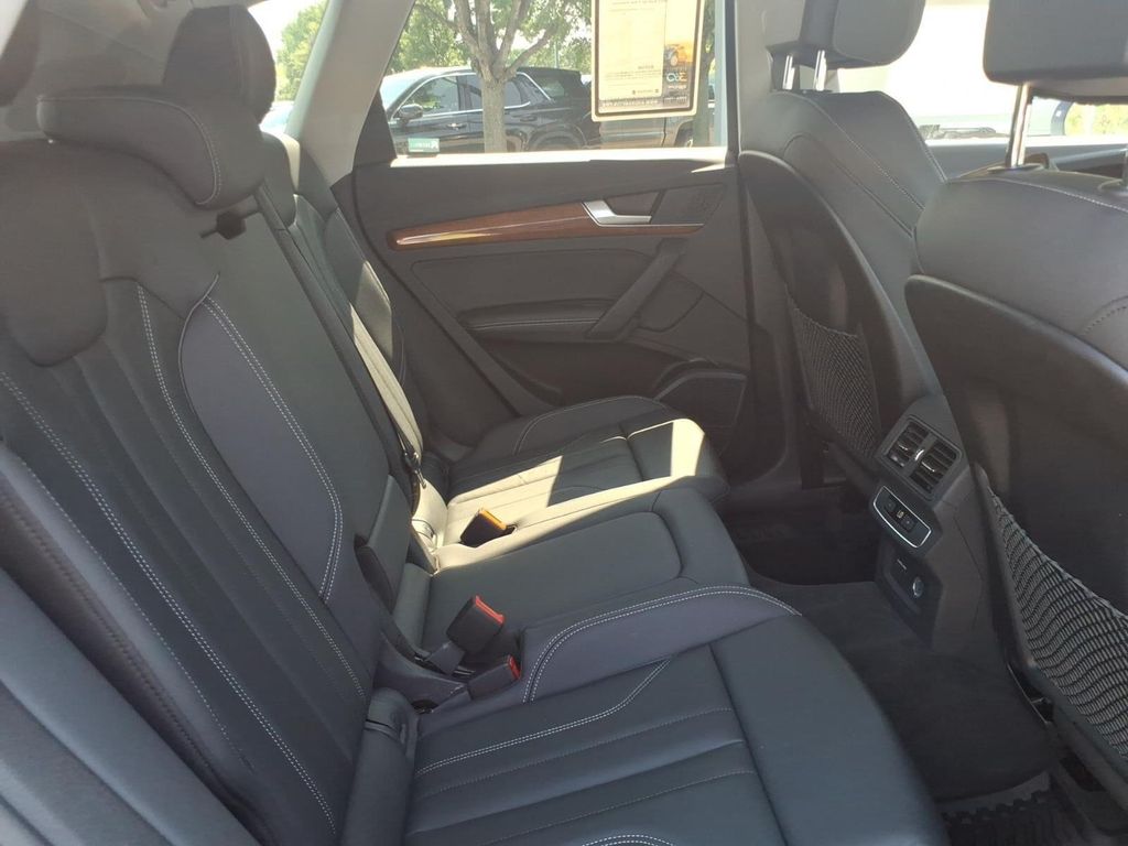 صورة 3 لـ 2023 AUDI Q5 55 S LINE PREMIUM PLUS