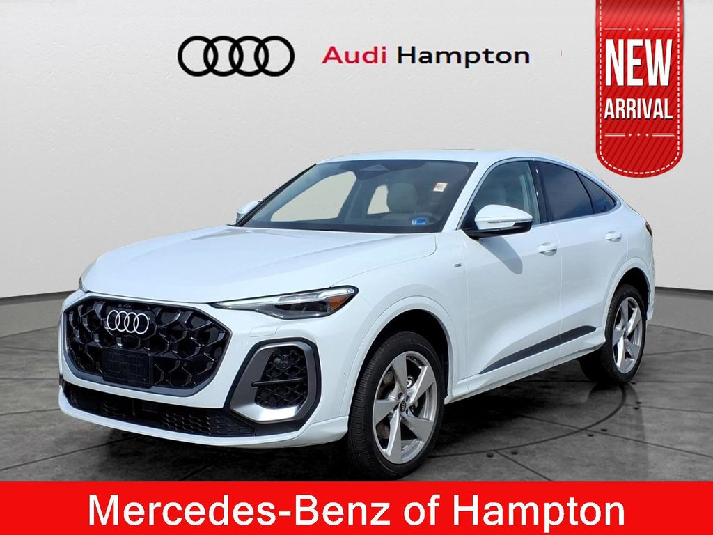 New 2025 Audi Q5 Premium Plus TFSI quattro S tronic
