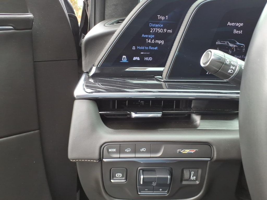 2024 Cadillac ESCALADE ESV V-SERIES — миниатюра 18