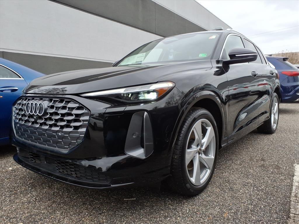 New 2025 Audi Q5 Prestige TFSI quattro S tronic