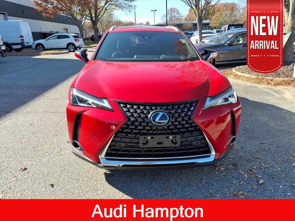 2022 Lexus UX 250H BASE — фото 3
