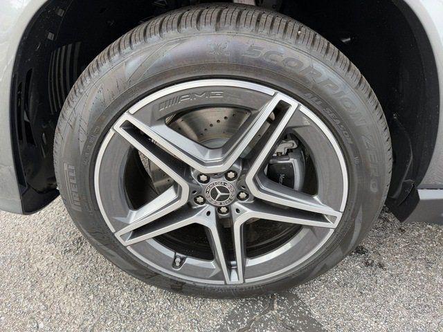 MERCEDES-BENZ GLS - 9