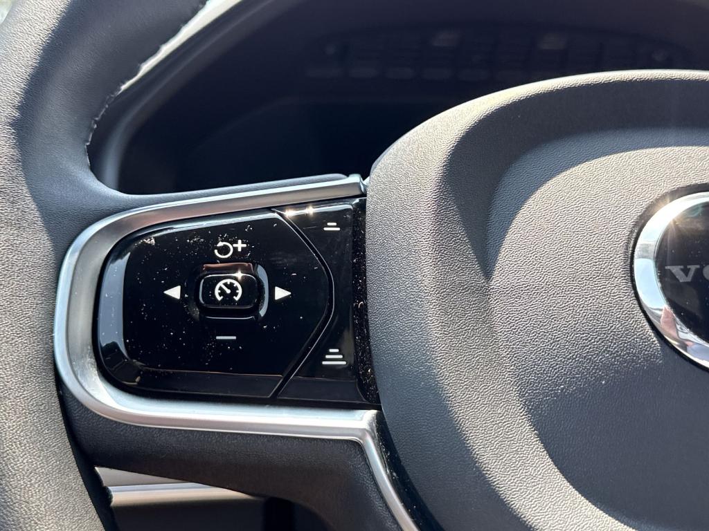 صورة مصغرة 23 لـ 2026 Volvo XC90 PLUG-IN HYBRID T8 ULTRA 7-SEATER
