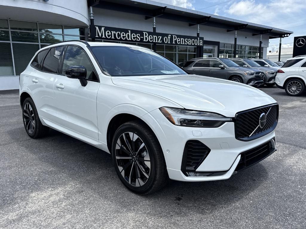 2026 Volvo XC60 B5 PLUS — фото 7