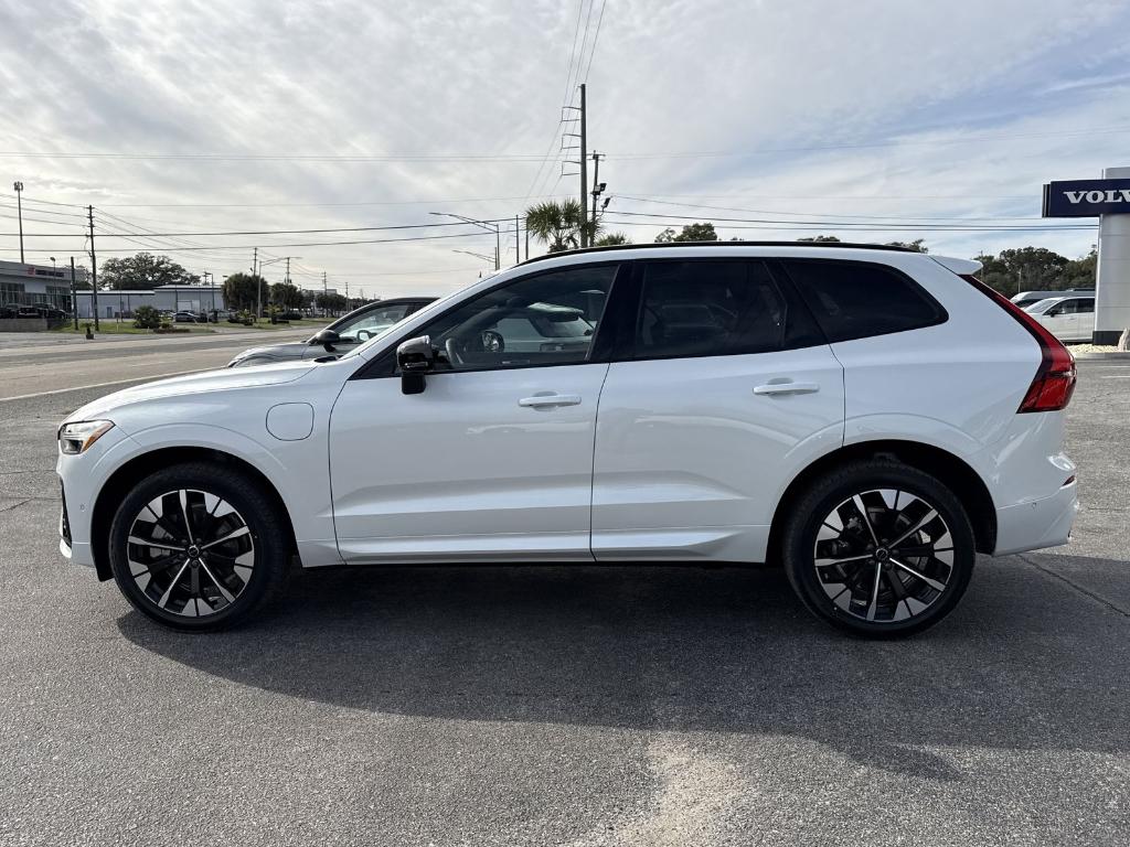 2026 Volvo XC60 PLUG-IN HYBRID T8 PLUS 照片 2