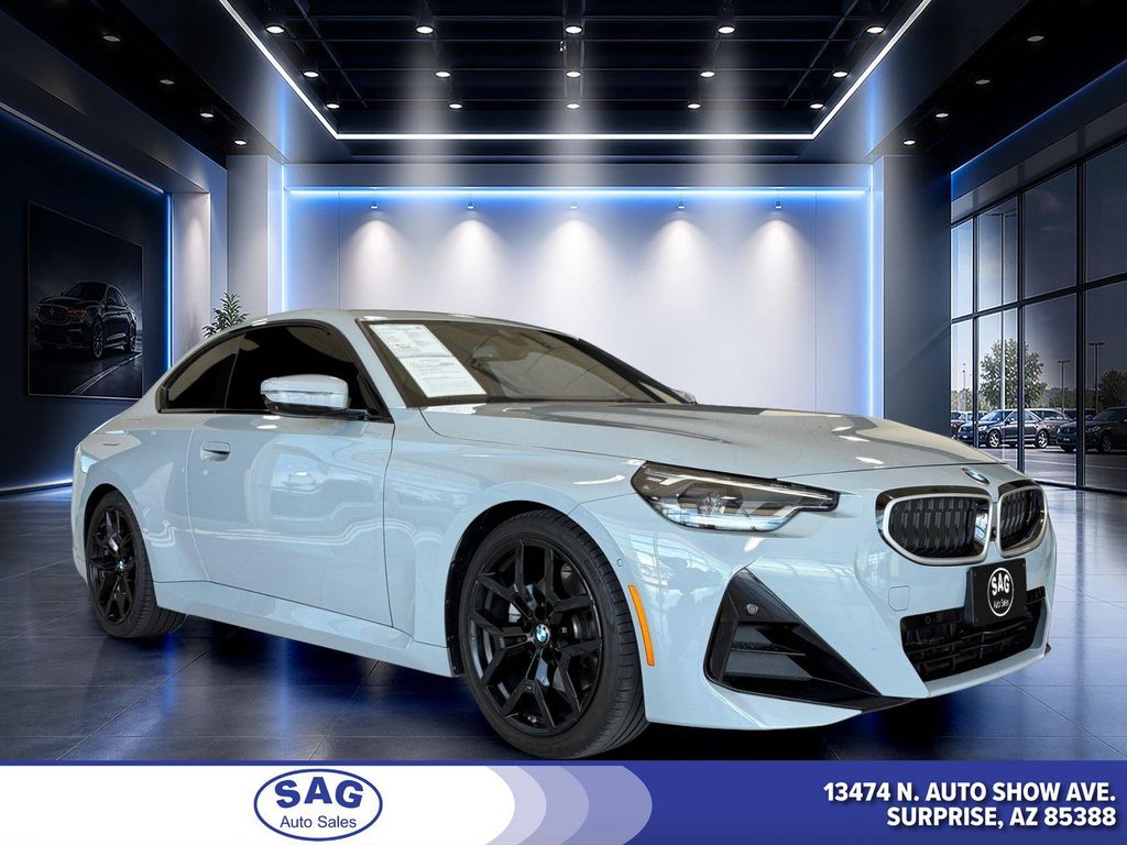 2025 BMW 2 Series 230i