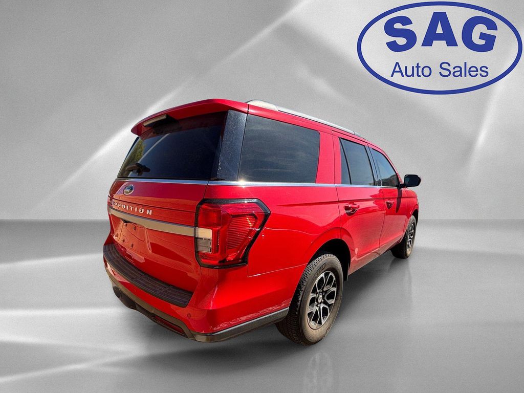 صورة 3 لـ 2023 FORD EXPEDITION XLT