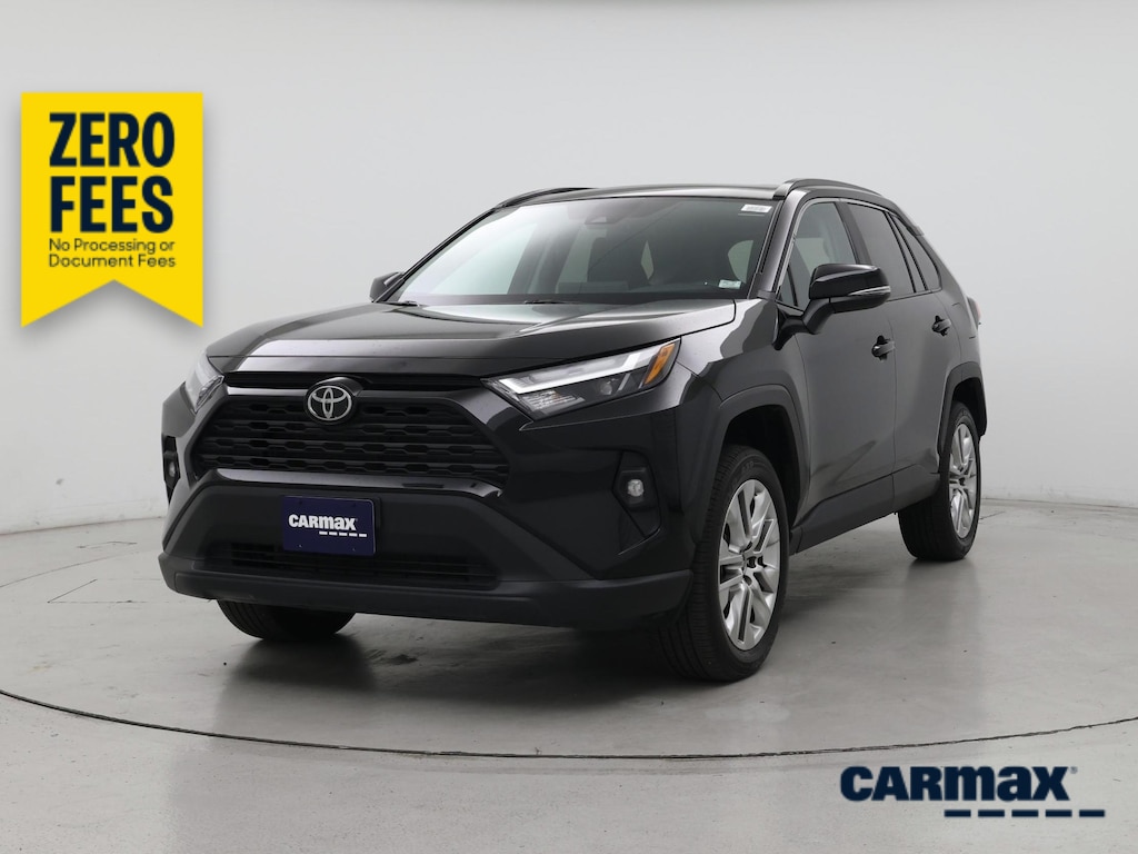 2025 Toyota RAV4 XLE PREMIUM — фото 5