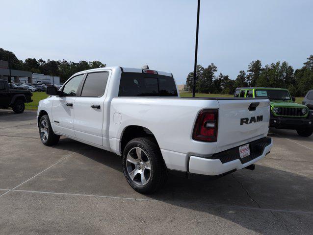2025 RAM 1500 TRADESMAN photo 3