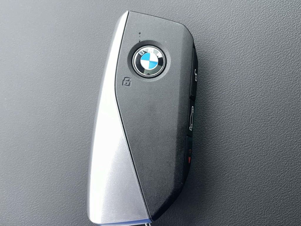 2025 BMW X3 30 XDRIVE — миниатюра 31