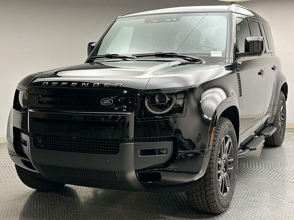New 2026 Land Rover Defender P400 X-Dynamic SE