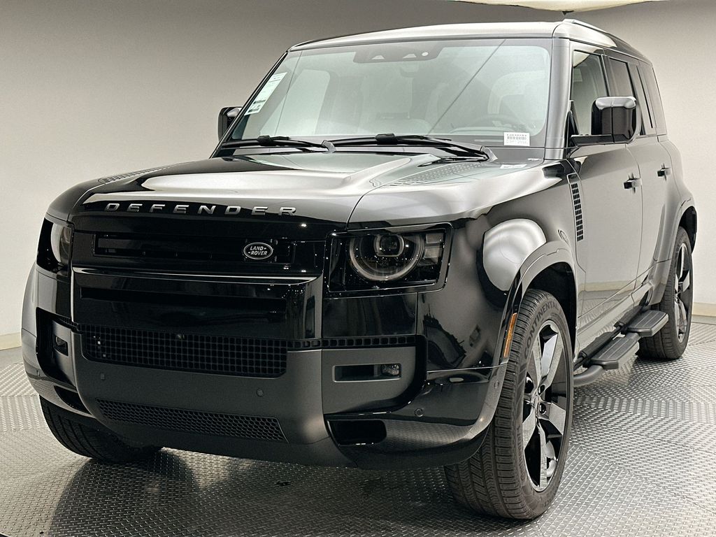 New 2026 Land Rover Defender X-Dynamic SE