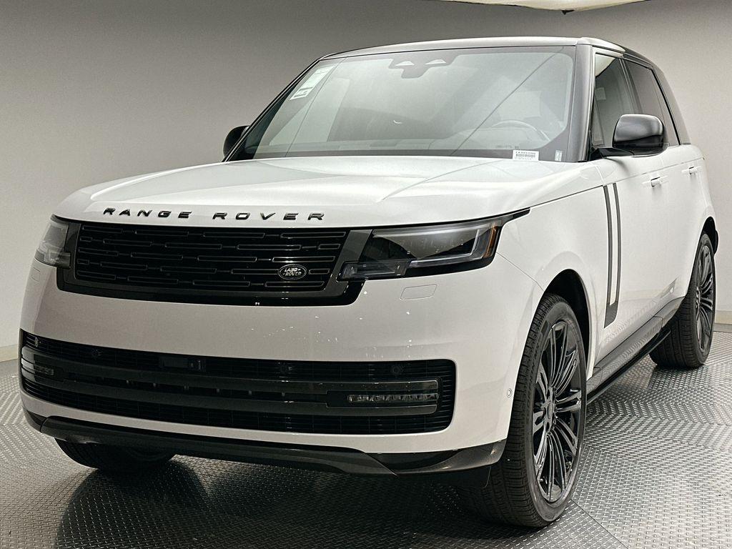 New 2026 Land Rover Range Rover SE