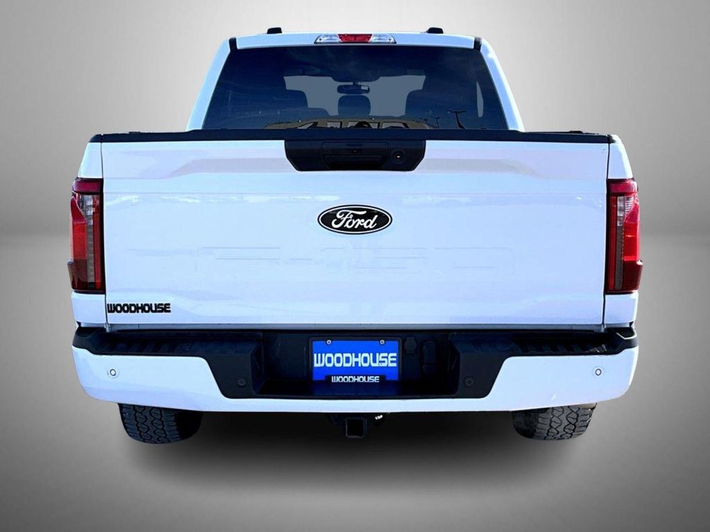 2024 FORD F-150 XLT 照片 6