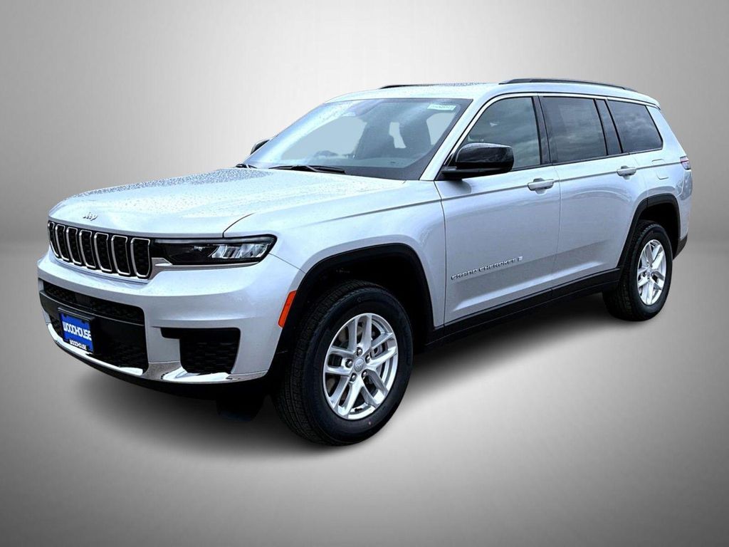 New 2026 Jeep Grand Cherokee L Altitude