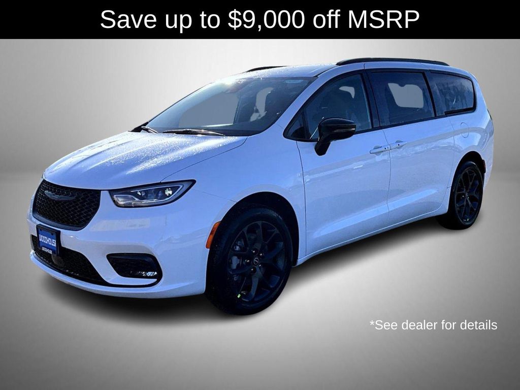 New 2026 Chrysler Pacifica L