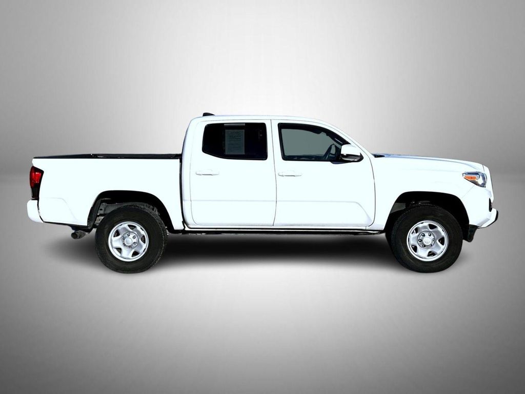صورة 4 لـ 2023 Toyota TACOMA SR