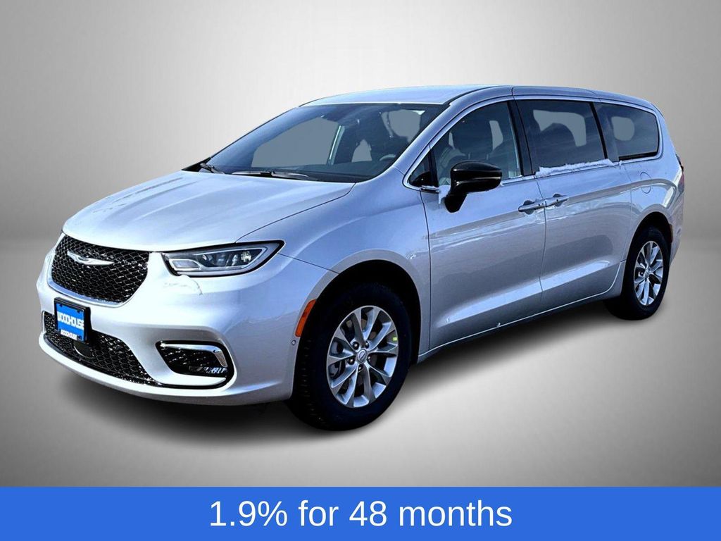 New 2026 Chrysler Pacifica L