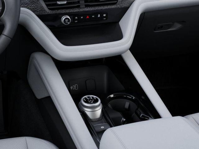 2027 FORD EXPLORER PLATINUM photo 15