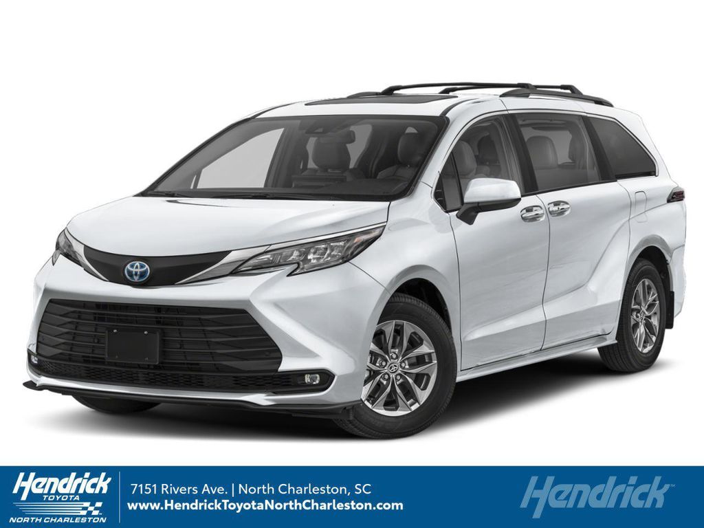 New 2026 Toyota Sienna XLE