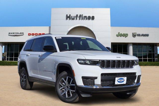 New 2027 Jeep Grand Cherokee L Laredo