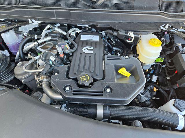 2026 RAM 3500 TRADESMAN thumbnail 23