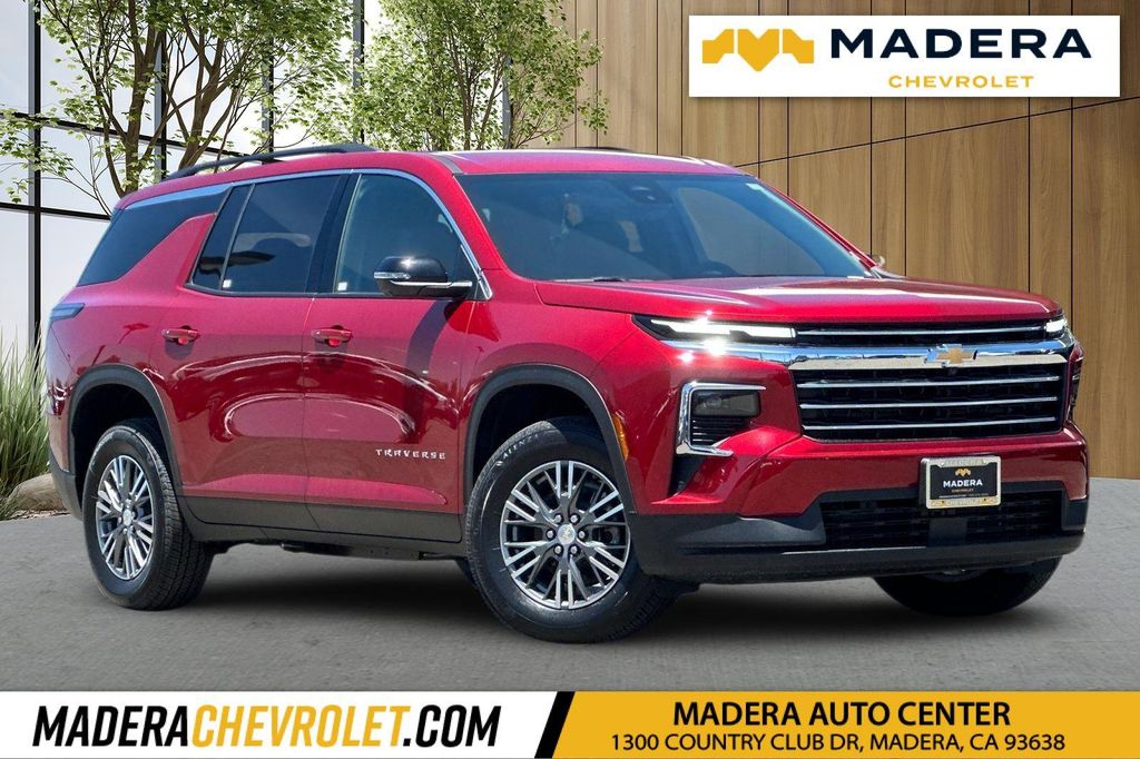 New 2026 Chevrolet Traverse LT