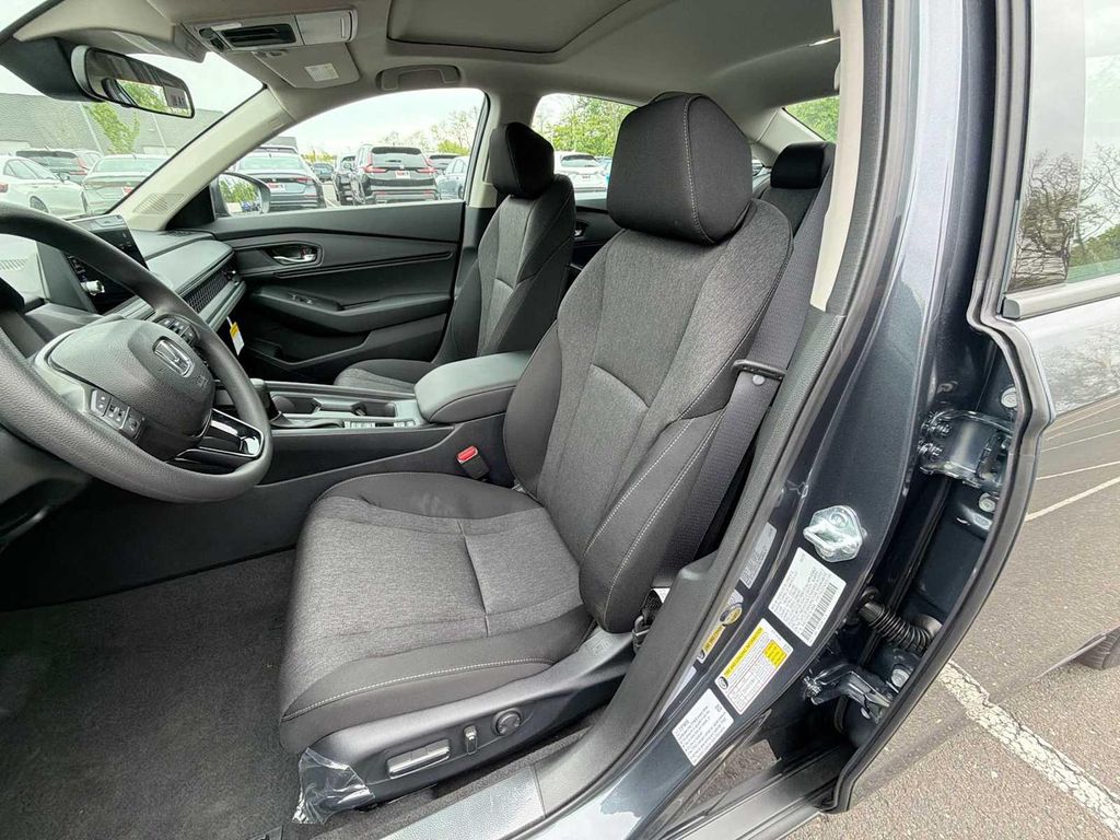 2026 Honda ACCORD SE — миниатюра 21