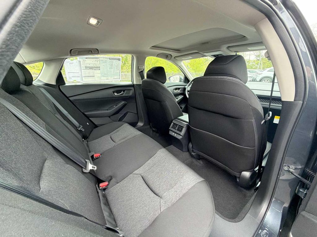 2026 Honda ACCORD SE — миниатюра 14