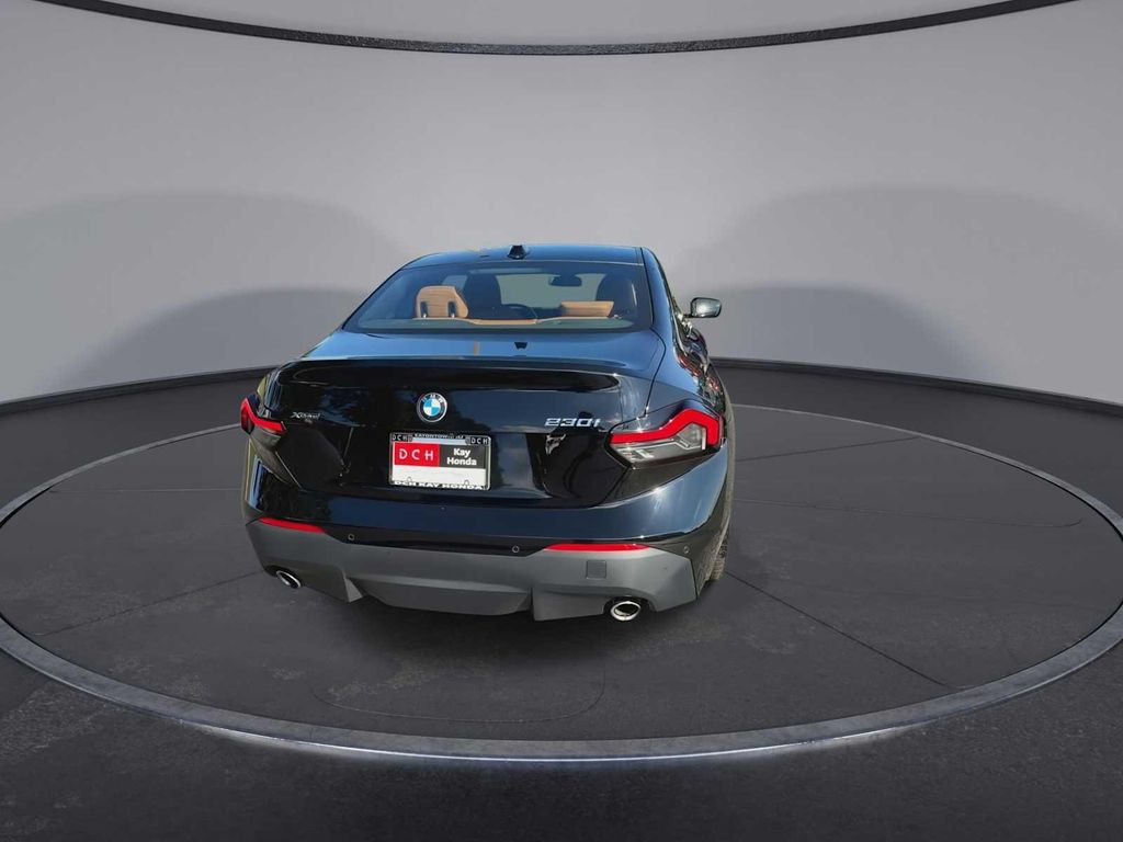2023 BMW 230 I XDRIVE photo 7