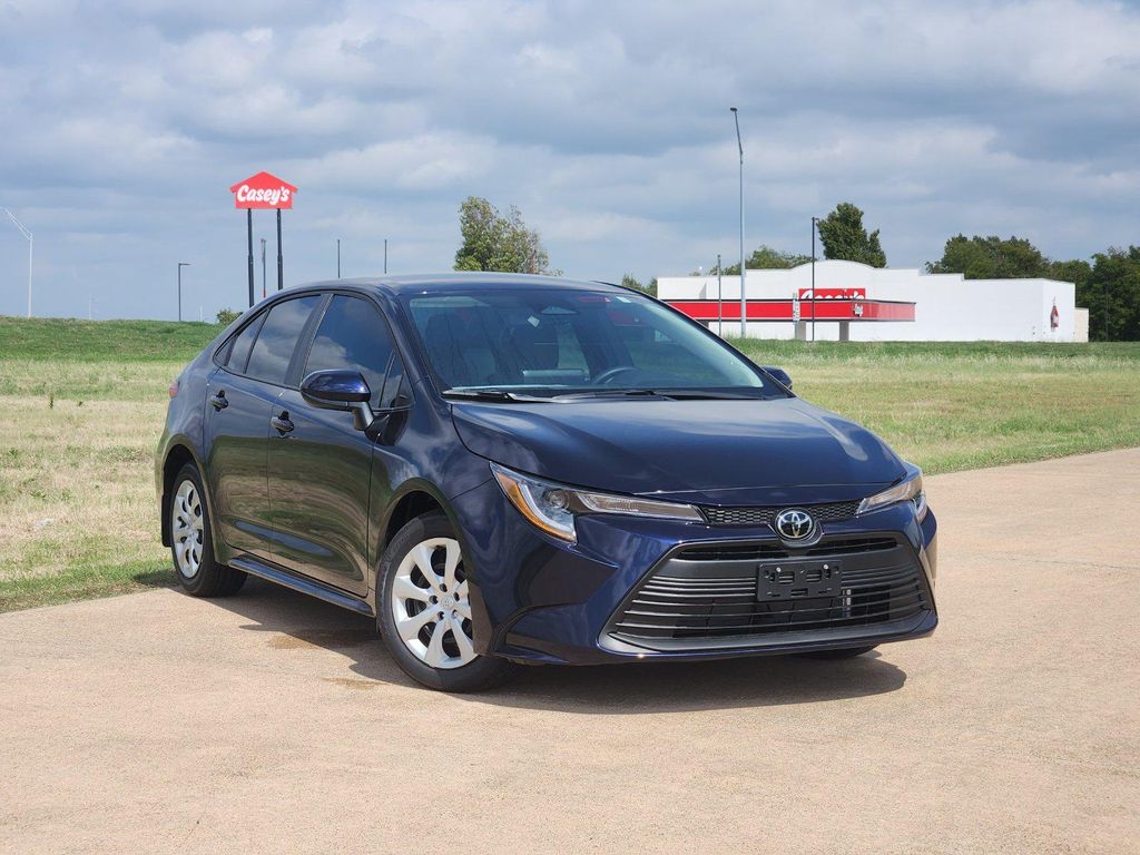 New 2027 Toyota Corolla LE