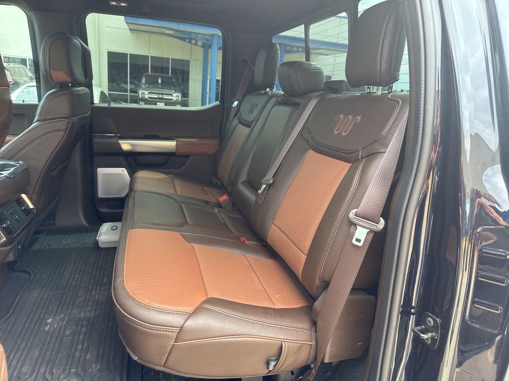 FORD F-150 KING RANCH - 8