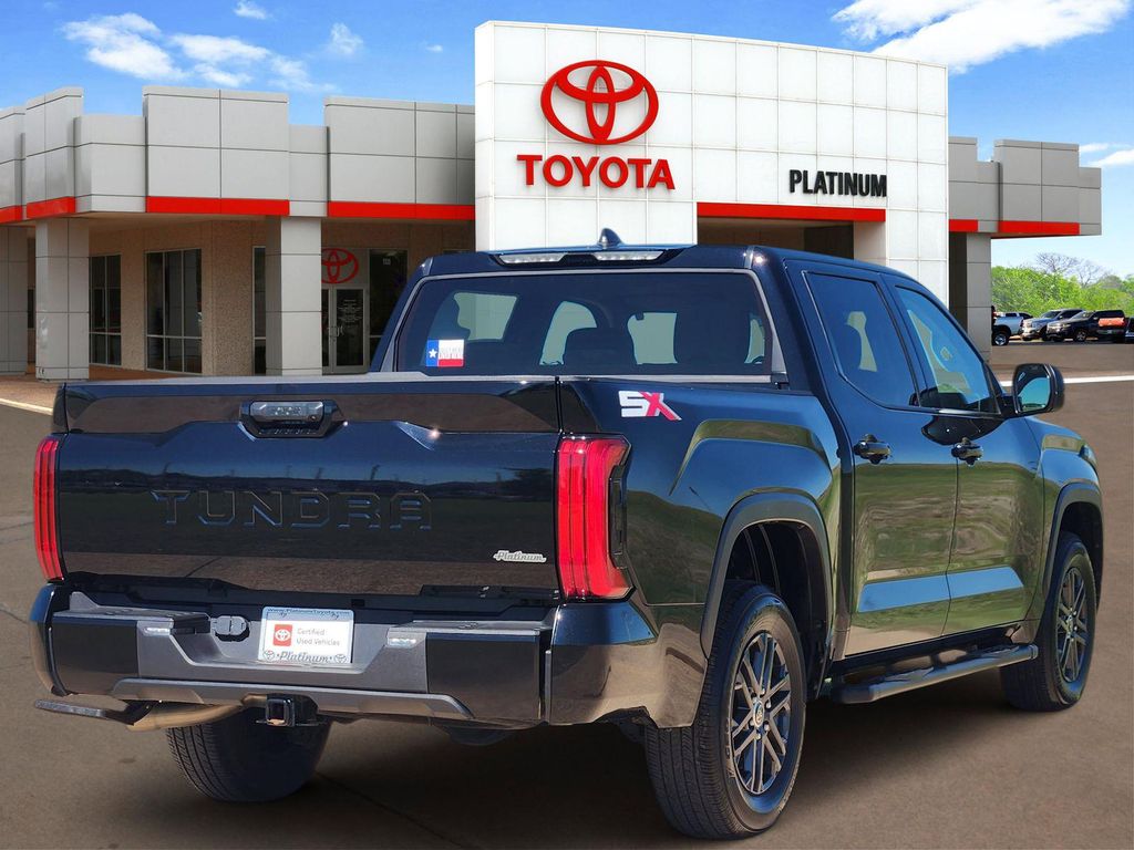 TOYOTA TUNDRA - 4
