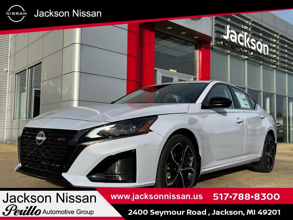 New 2025 Nissan Altima 2.5 SR