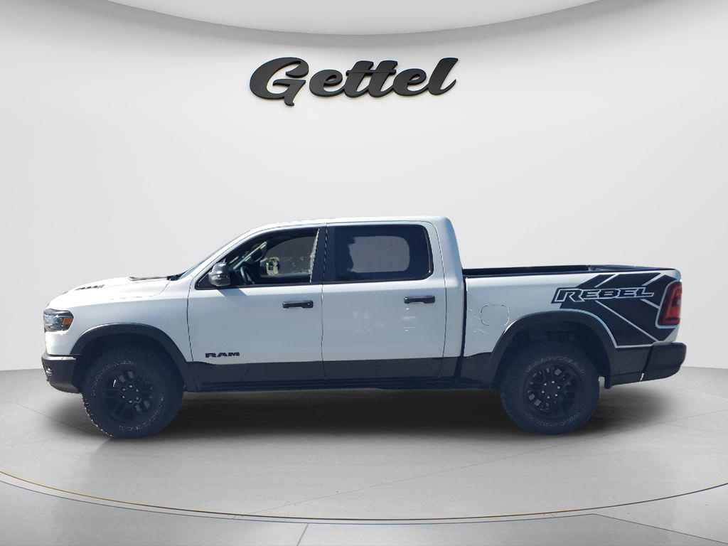 2025 RAM 1500 REBEL 照片 8