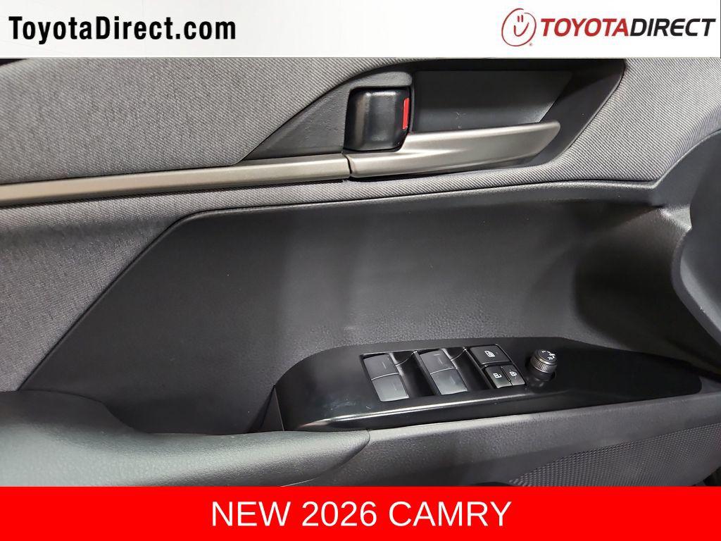 TOYOTA CAMRY - 10