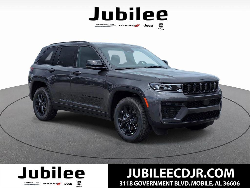 New 2026 Jeep Grand Cherokee Laredo