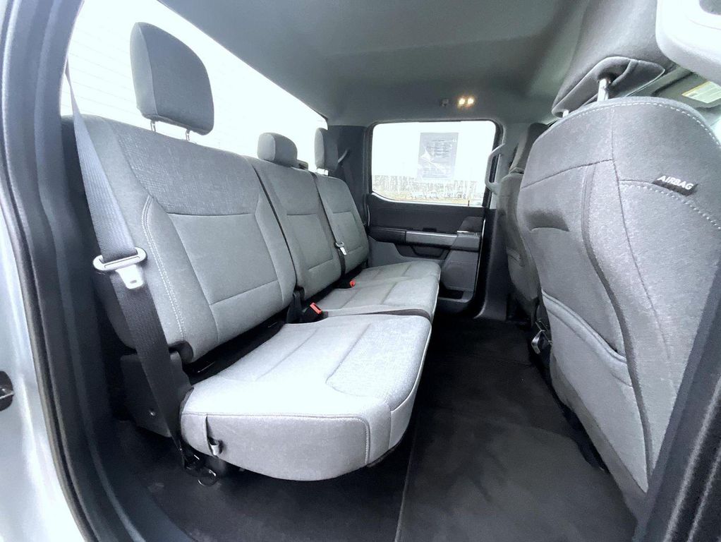 2025 FORD F-150 XLT 缩略图 19