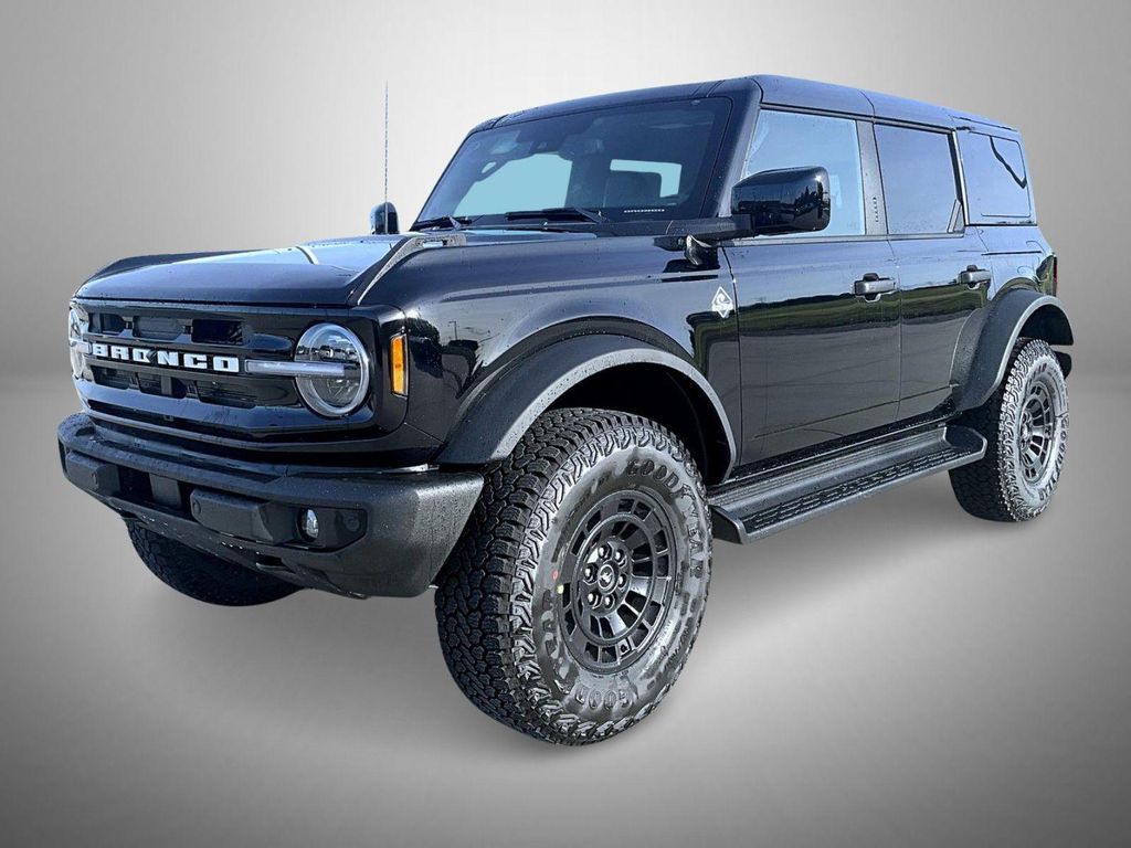 New 2026 Ford Bronco Outer Banks