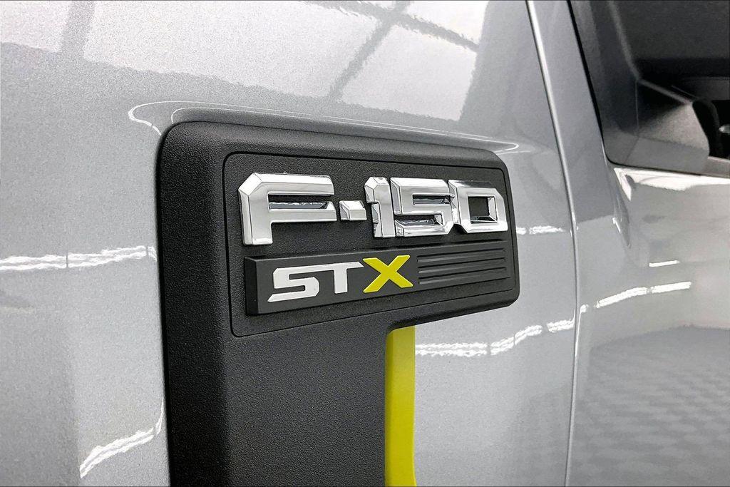 FORD F-150 STX - 8