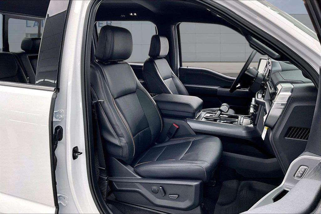 2026 FORD F-150 LARIAT — миниатюра 11